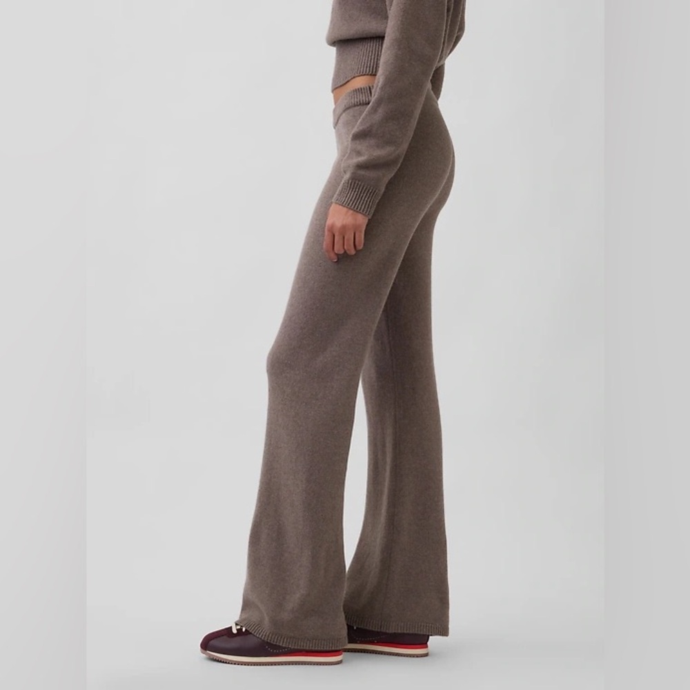 NWT Gap CashSoft Boot Sweater Toasted Almond Brown Pants S - Picture 2 of 14